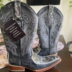 Blackstone Western Boots by Lamas Special Editition